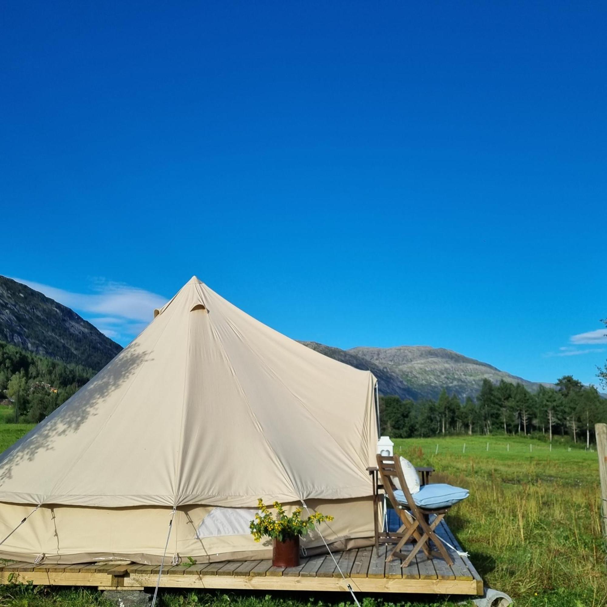 Отель Flatheim Glamping Viksdalen Экстерьер фото