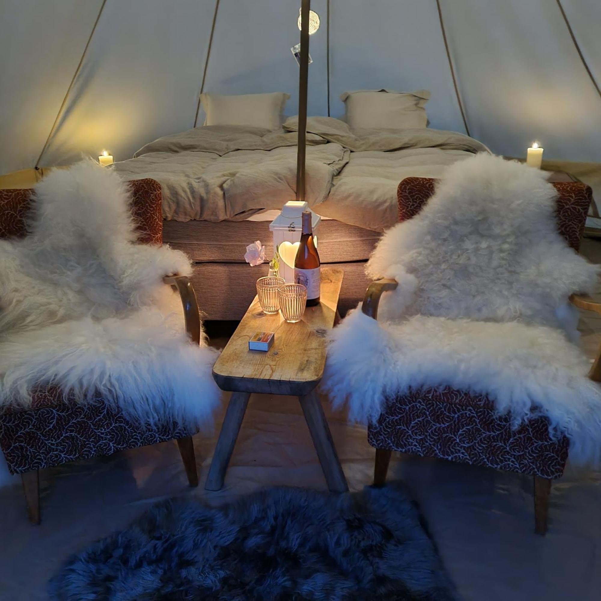 Отель Flatheim Glamping Viksdalen Экстерьер фото