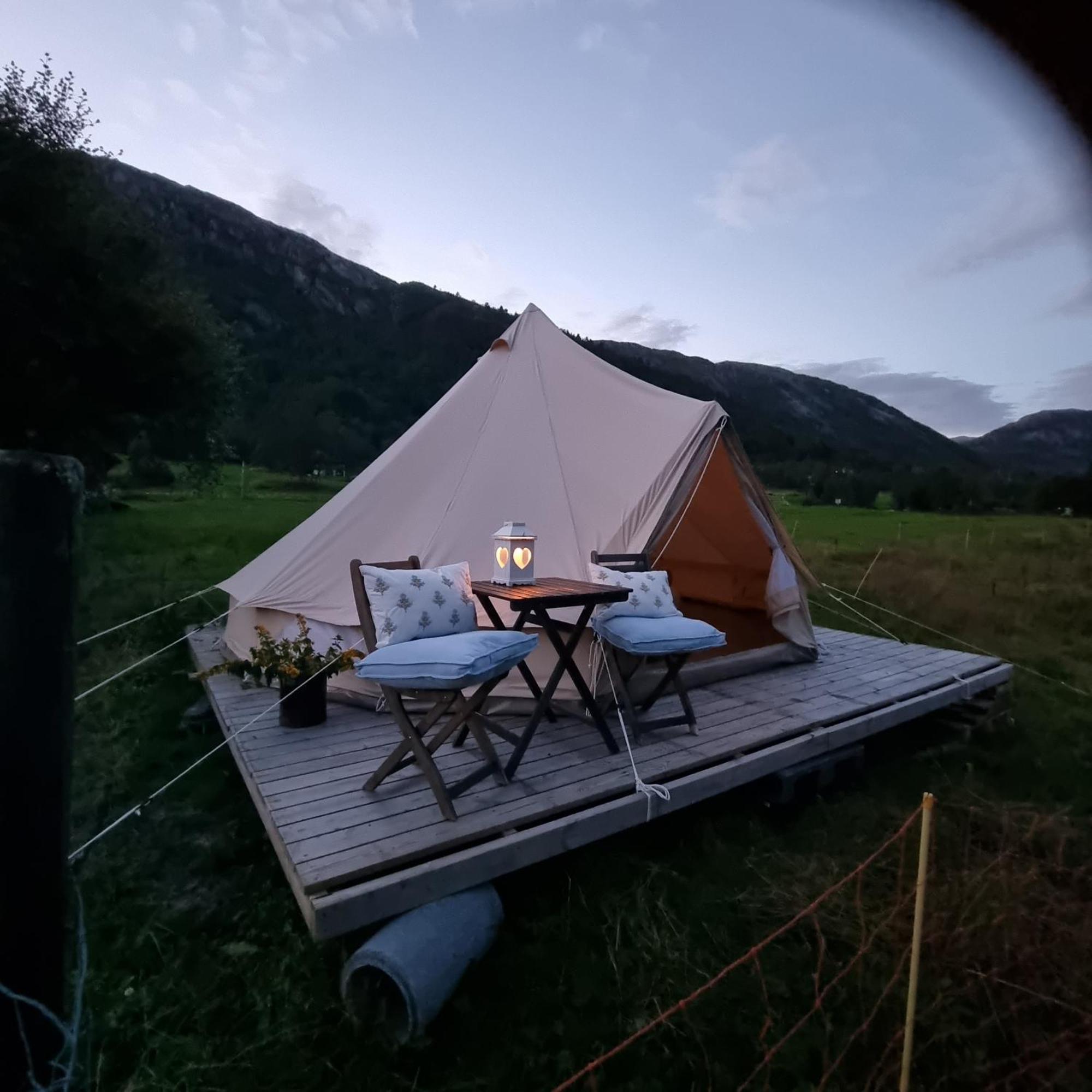 Отель Flatheim Glamping Viksdalen Экстерьер фото