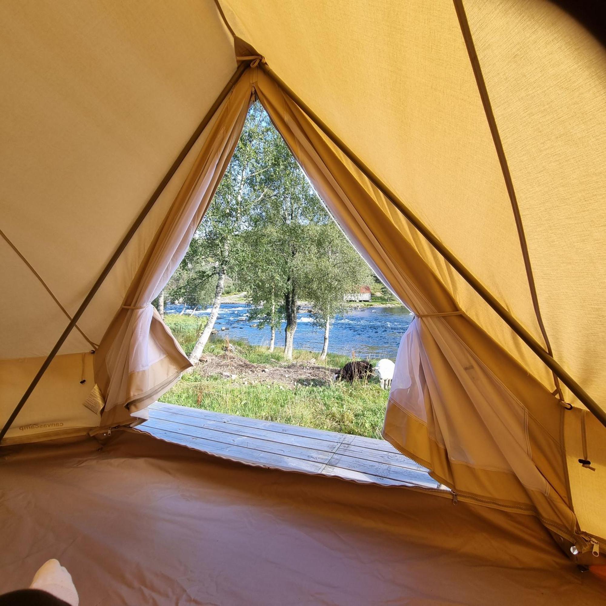 Отель Flatheim Glamping Viksdalen Экстерьер фото